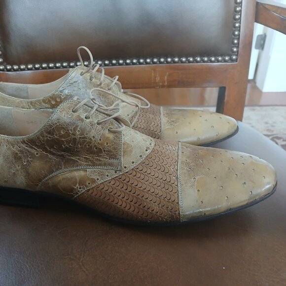 Novel spiffy mens lace ups in snakeskin and embossed leather. - Picture 7 of 8
